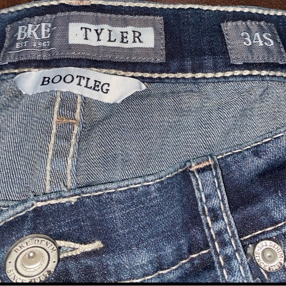 BKE Tyler Bootleg Jeans Men’s Size 34S- 28 inch inseam measurement - Picture 7 of 8